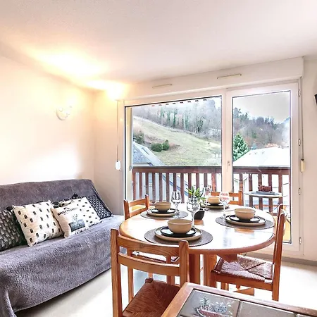 Pour 6 à Saint-lary Avec Balcon Et Parking - Fr-1-296-446