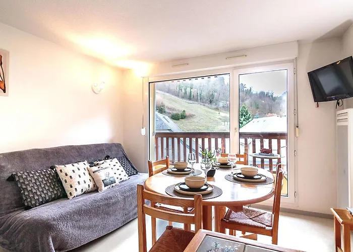 Pour 6 A Saint-lary Avec Balcon Et Parking - Fr-1-296-446