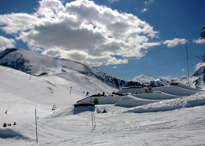 Apartmán Pour 6 A Saint-lary Avec Balcon Et Parking - Fr-1-296-446 *