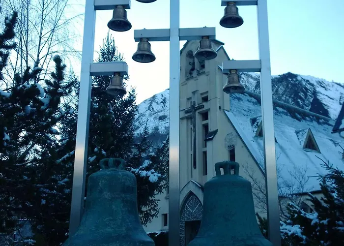 Pour 6 A Saint-lary Avec Balcon Et Parking - Fr-1-296-446 Saint-Lary-Soulan